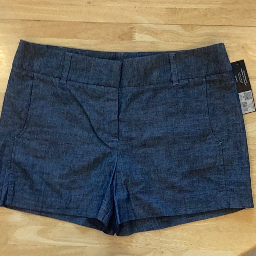 Daisy Fuentes Cotton Chambray Shorts Blue, Women's Size 14, NWT